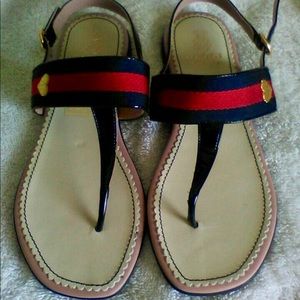 Gucci girls thong sandals.
